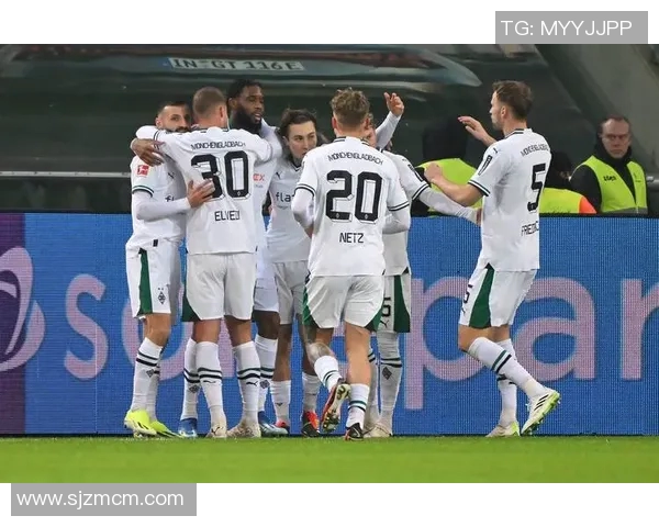 弗赖堡逆转门兴格拉德巴赫，德甲保级前景大好